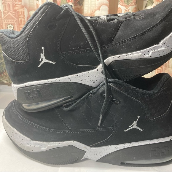 nike basketball shoes size 5